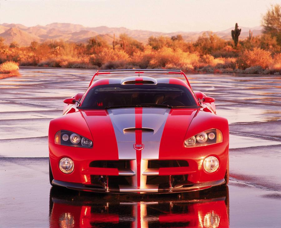  Dodge Viper GTS-R Concept 2000 года  (фото 6 из 10)